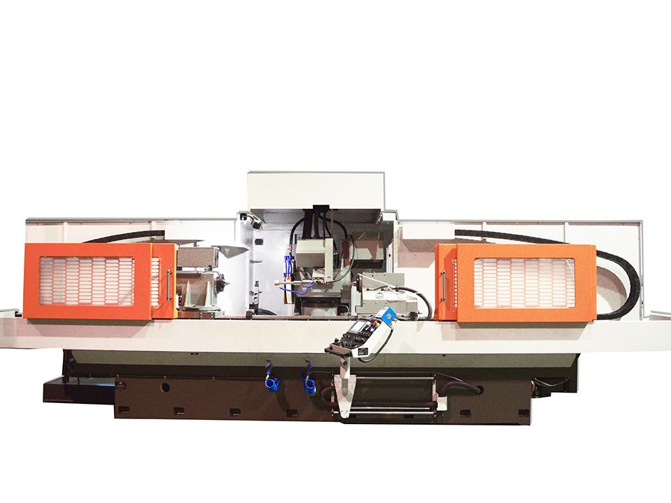 УНИВЕРСАЛЬНЫЙ КРУГЛОШЛИФОВАЛЬНЫЙ СТАНОК С КОМАНДОКОНТРОЛЛЕРОМ ОШ-661АФ2